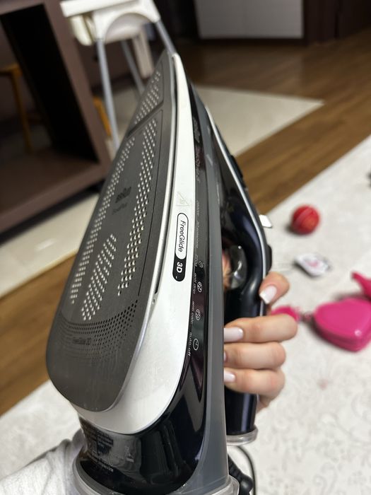 Утюг BRAUN iCareTec TexStyle5