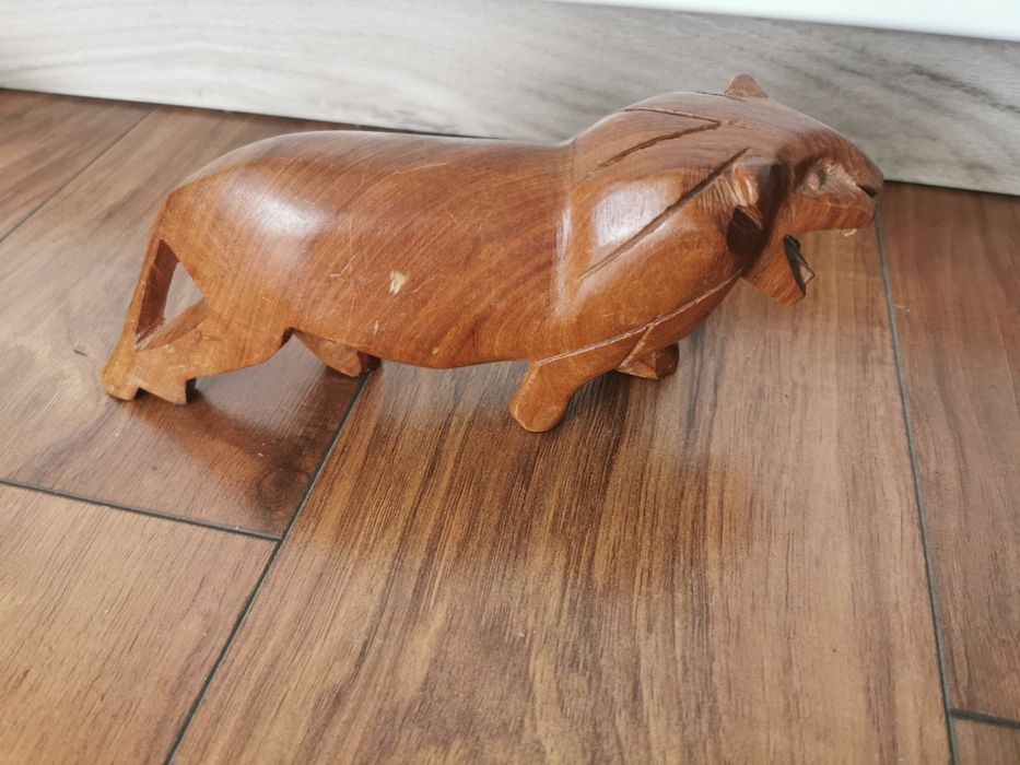 Statueta Leu de lemn masiv