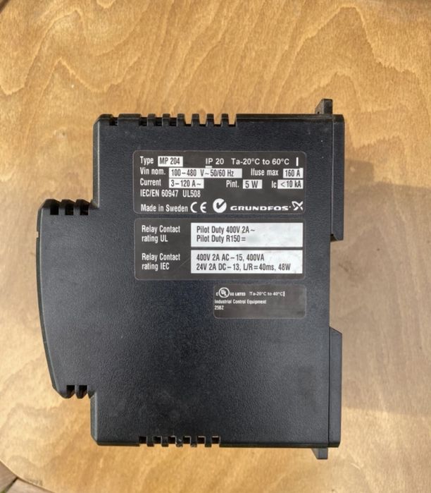 Управление за помпа Grundfos MP204 Pump Controller