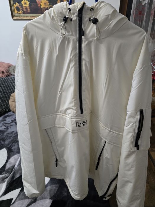 Vand geci de iarna ski