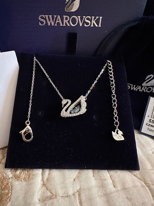 Колие лебед Сваровски - син камък