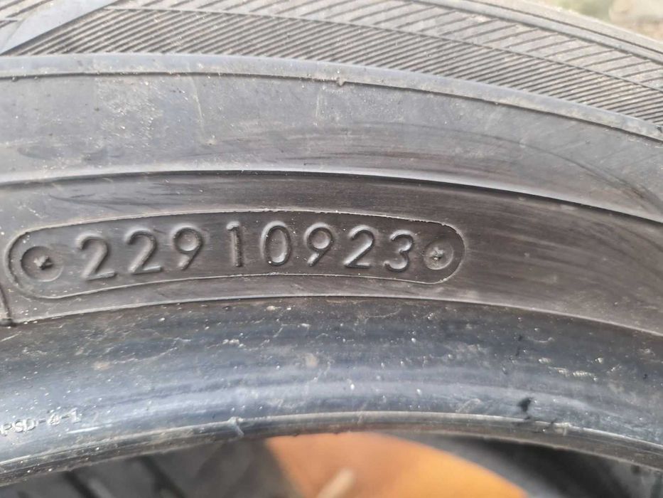 4 Toyo Tires R20 235/50 Летни гуми  DOT0923