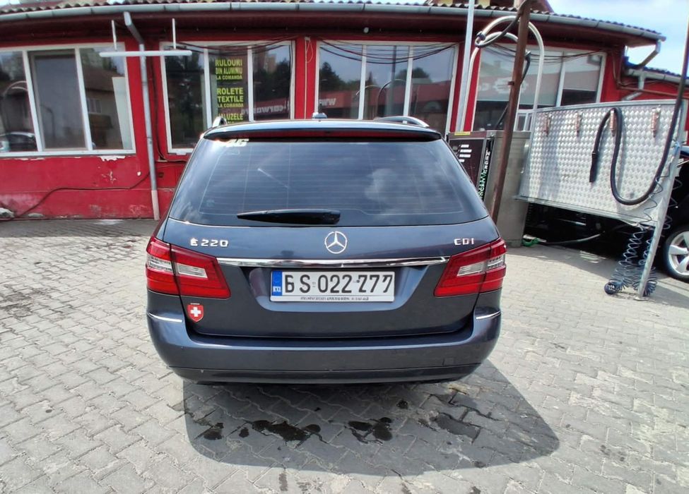 De vânzare  E220 CDI  2010  S212