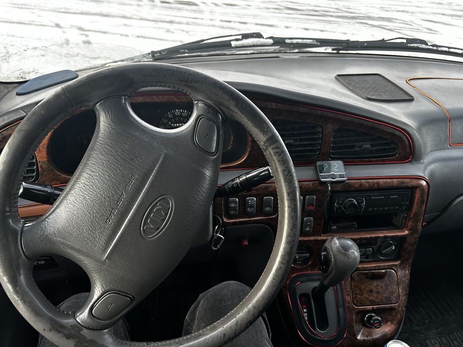 Продаю KIA Carnival 2,9 дизель