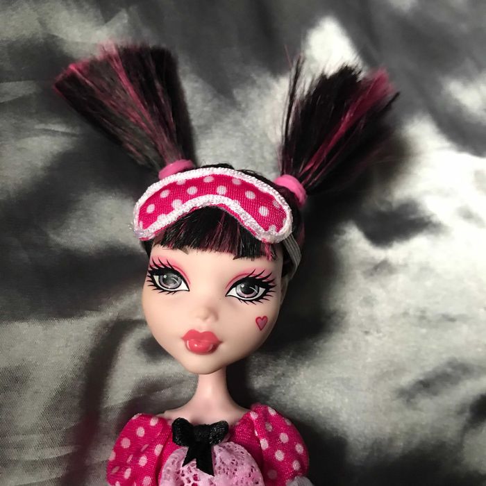 Кукла монстер хай monster high Дракулаура