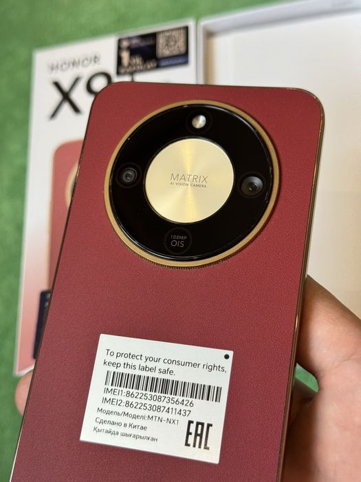 Honor x9d 8/256 idial