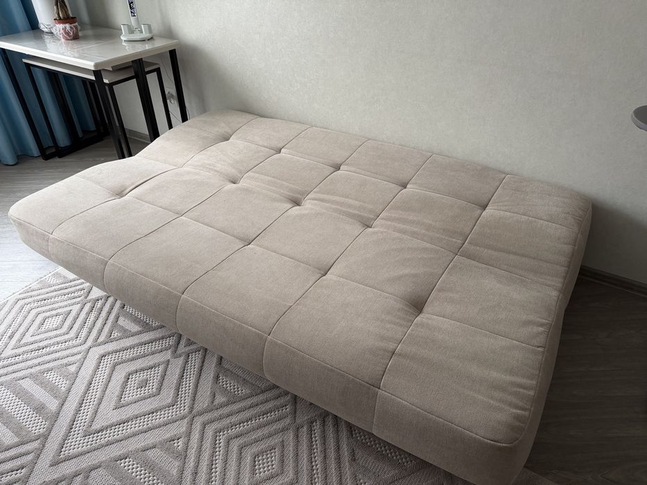 Продается 3-х местный диван «Икар Люкс»,