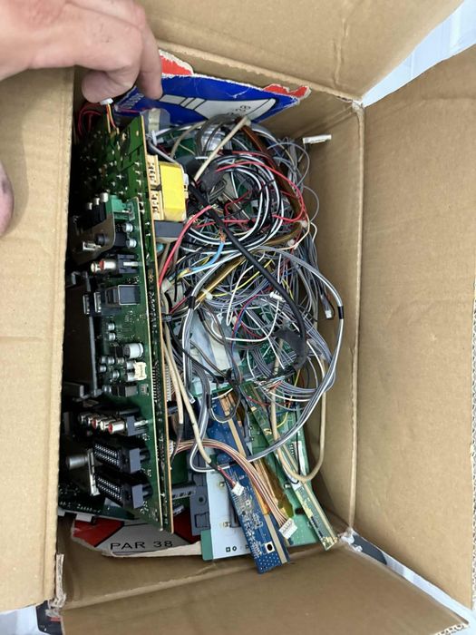 Платки за телевизори свалени от нови модели