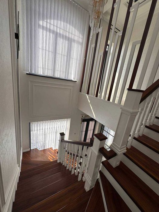 Сдаётся дом  в аренду премиальный новый на Циолковском 3300  у.е