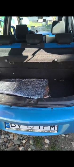 Vând Opel Agila 1.2