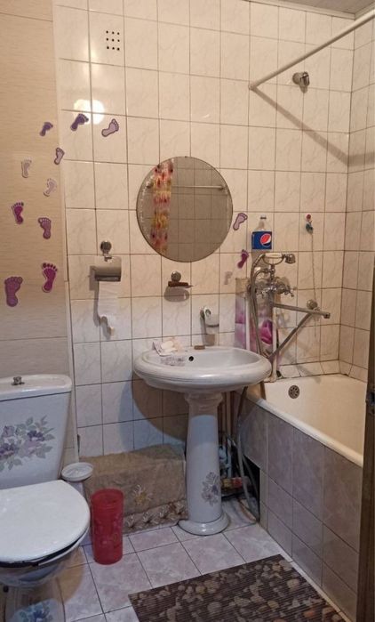 Продаётся своя квартира на метро Мирзо Улугбек