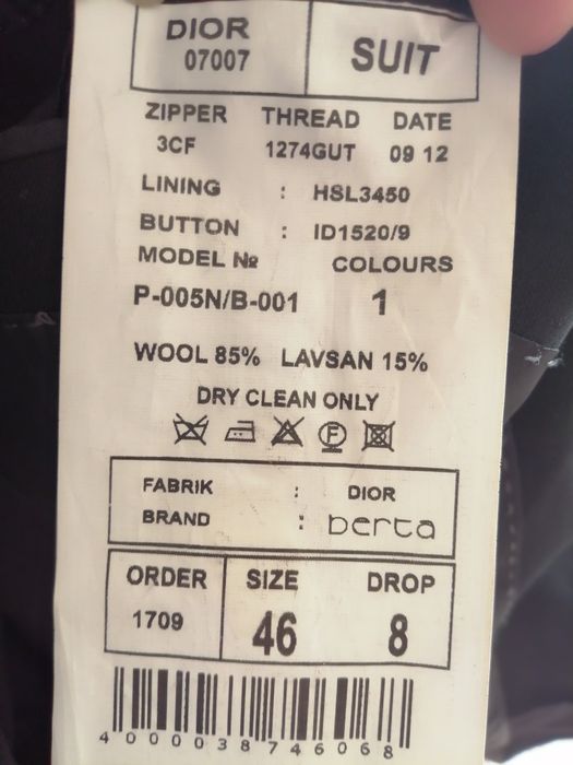 Продам мужской костюм