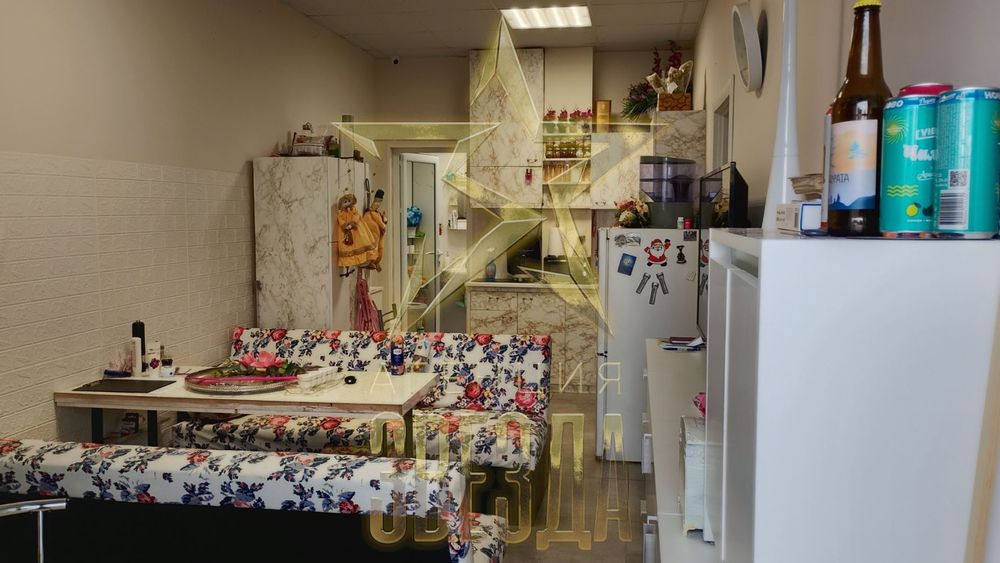 Офис, магазин или двустаен - срещу Короната