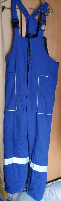 Продам спецодежду СРОЧНО