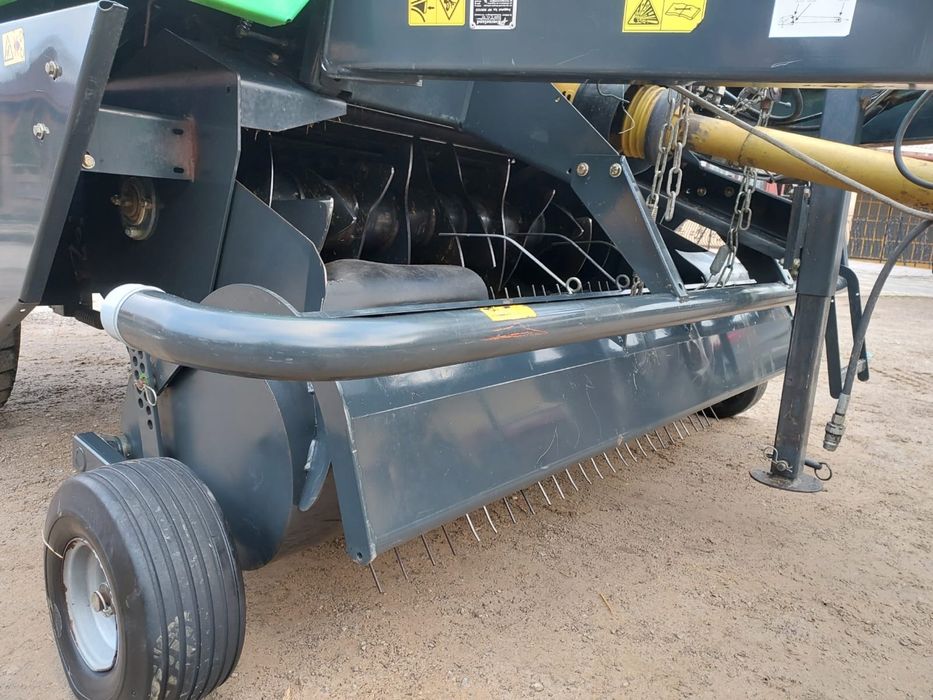 Presa baloti,Balotiera Deutz fahr 121 L,dimensiune balot 120/120