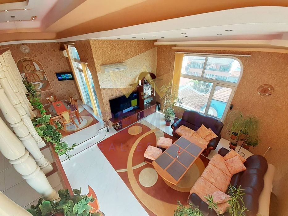 Дава се под наем Мезонет в Варна, Колхозен пазар - 150 кв.м за 765 € - Снимка #2