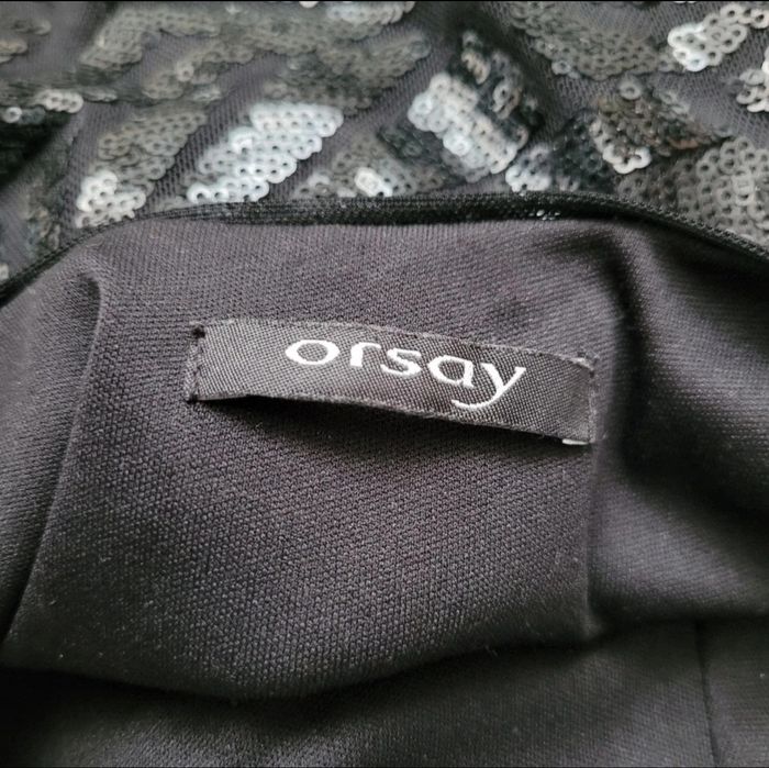 Rochie neagra din  paiete