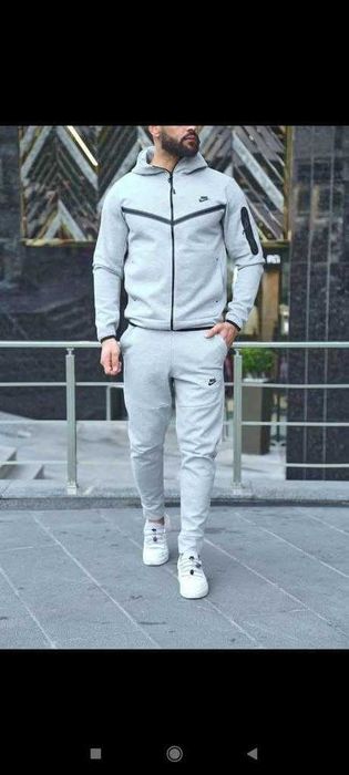 Compleuri Nike Tech Fleece Full