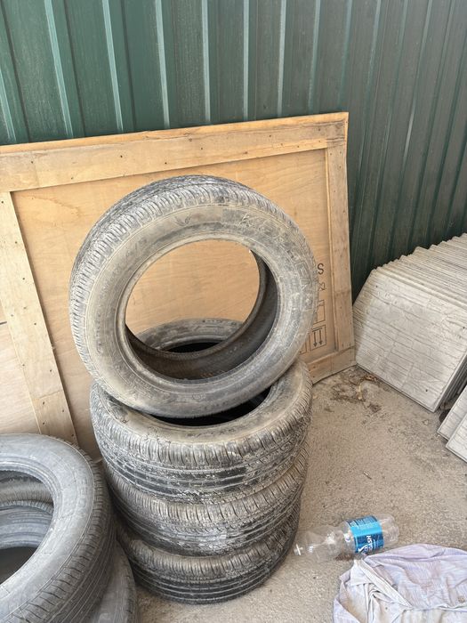 Балон 195/60/15 продаестся