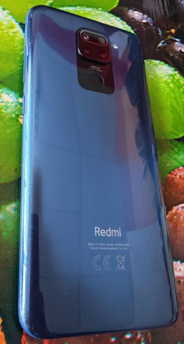 Xiaomi Redmi Note 9.  4/128gd (в синьо и зелено)