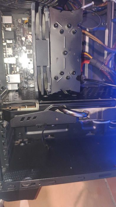 Vand Procesor i5 9400f + Placa de baza + Placa video Gtx 980 Strix.