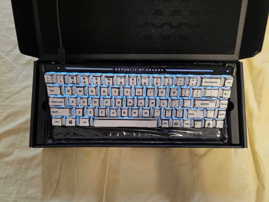 Vand tastatura asus ROG falchion ace hfx