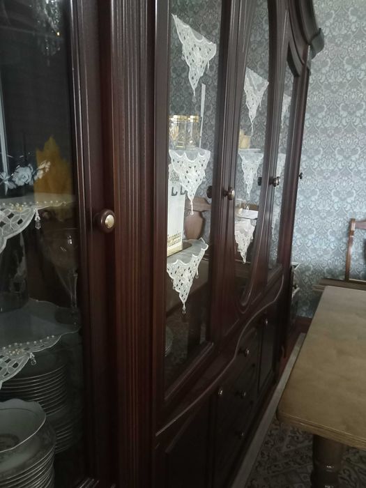 Горка для гостиной