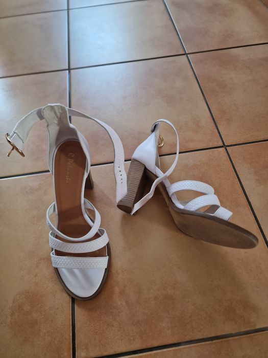 Sandale din piele, marimea 39