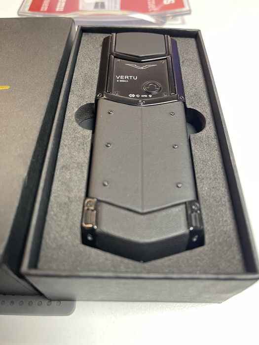 Vertu Signature S
