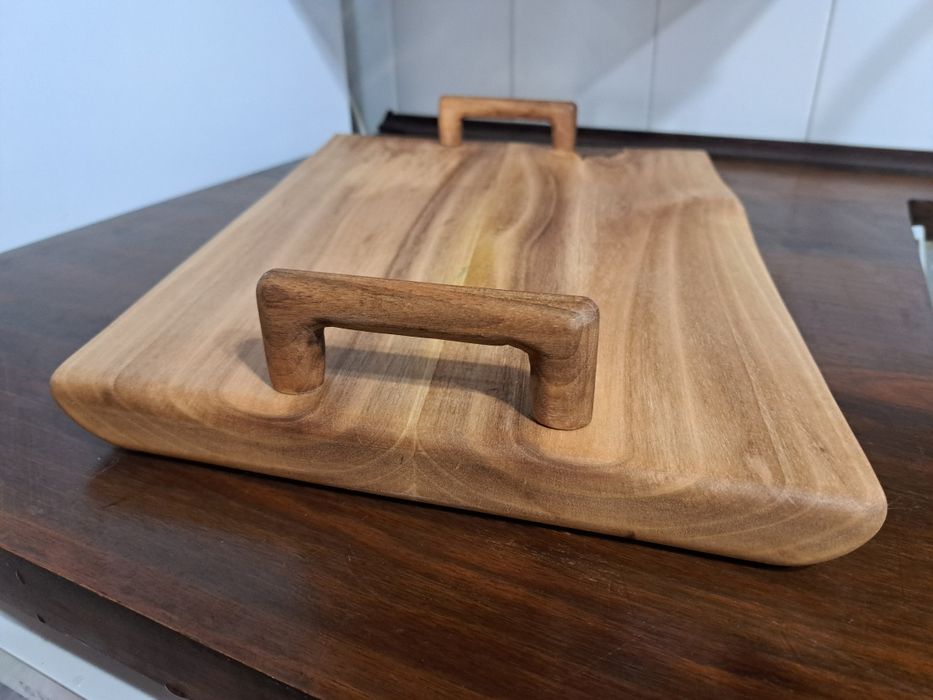 Плато за мезета за вашата трапеза