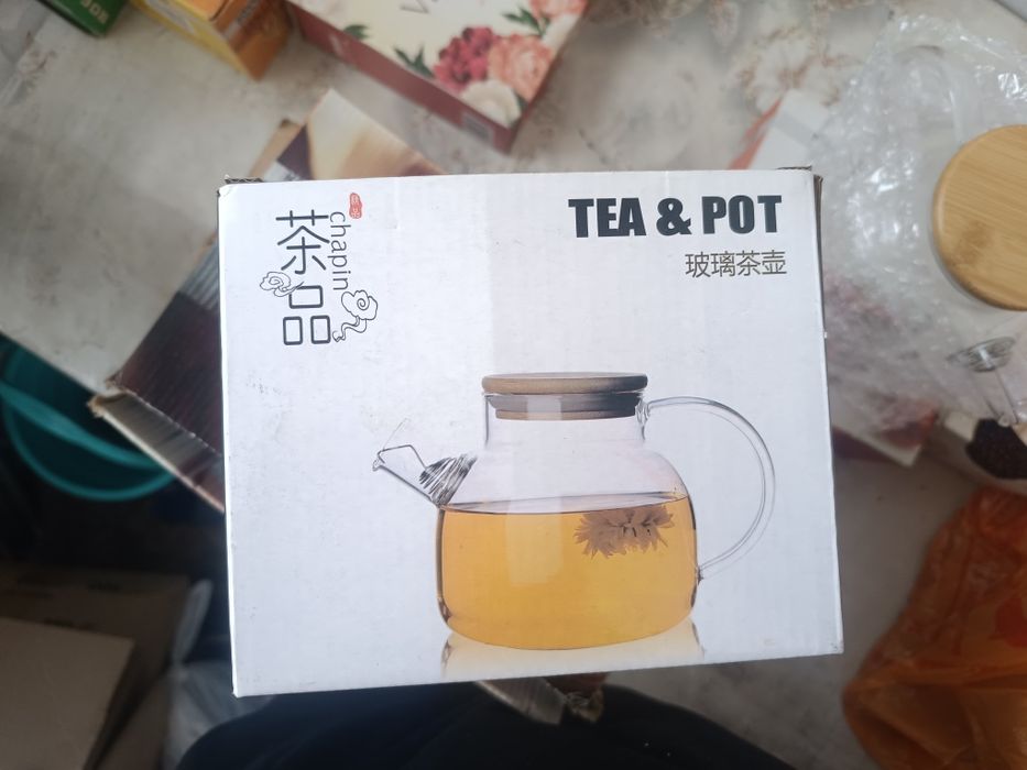 Жаропрочный чайник новый