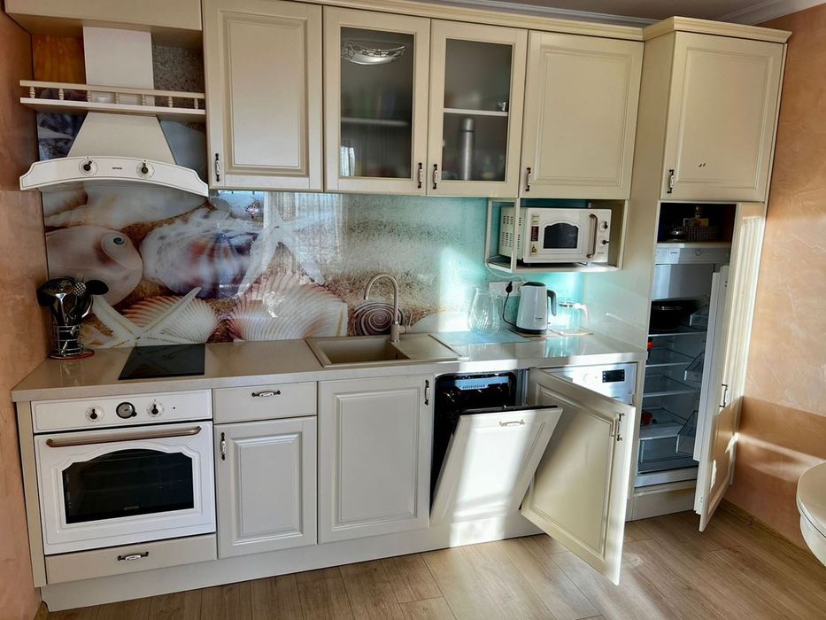 Продава се Тристаен апартамент в Несебър - 114 кв.м за 2325 €/кв.м - Снимка #3