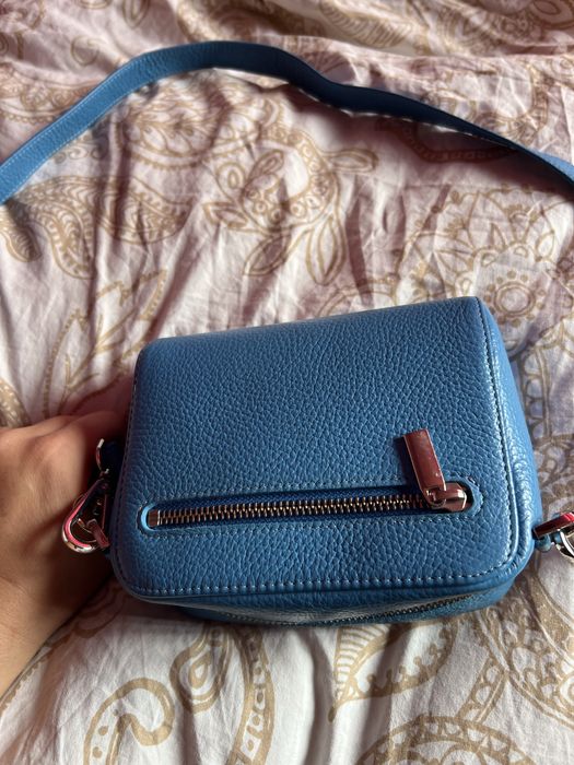 Дамска чанта lui jo -140 лв-не е носена