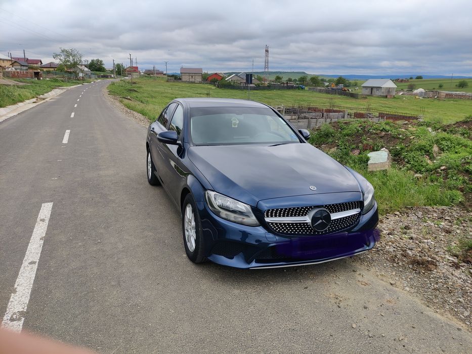Vând mercedes C class 2019