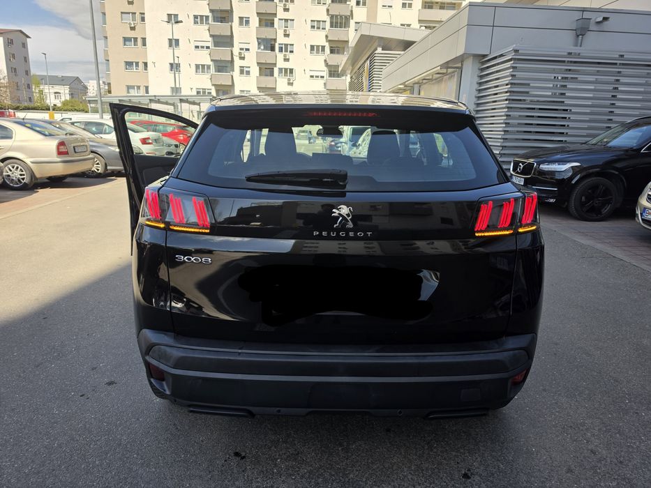 PEUGEOT 3008 PureTech 1.2 130 cp
