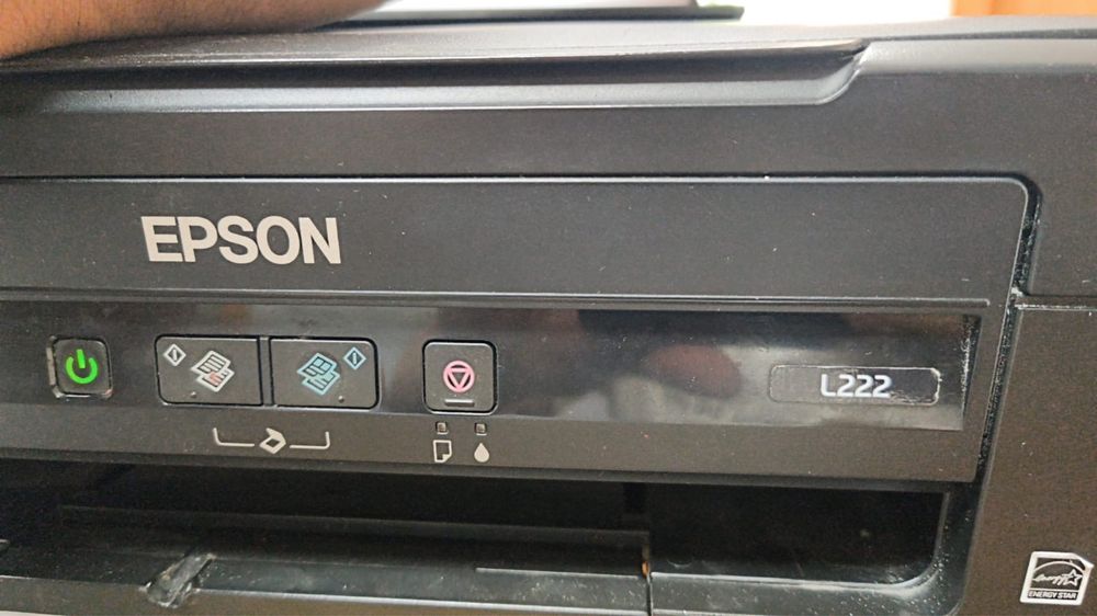 Продается принтер Epson L222