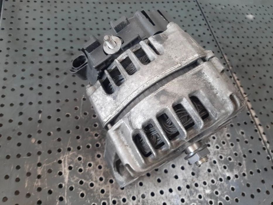 alternator bmw x5 x6 seria 5  f10 f11 3.0d  8570672ai04  8570672  2613704d