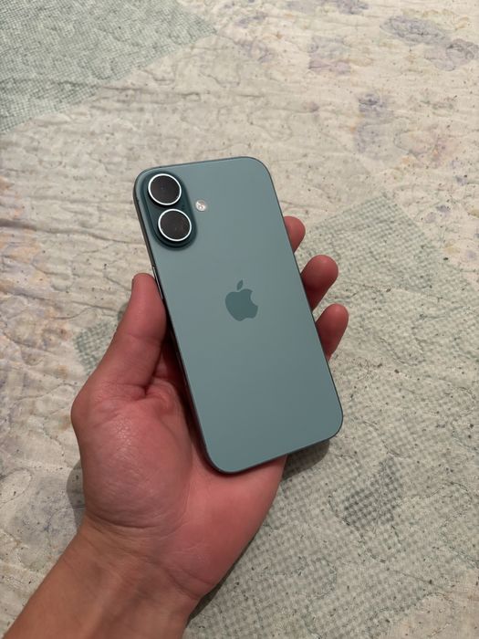 Продам или обменяю iPhone 16