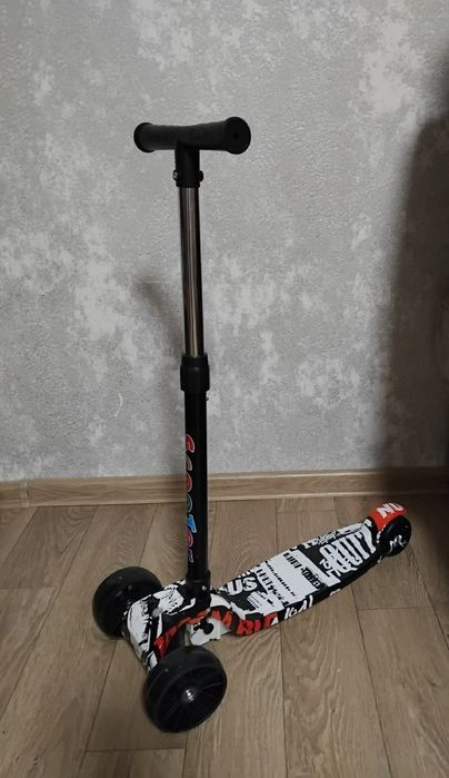 Новые детские самокаты.