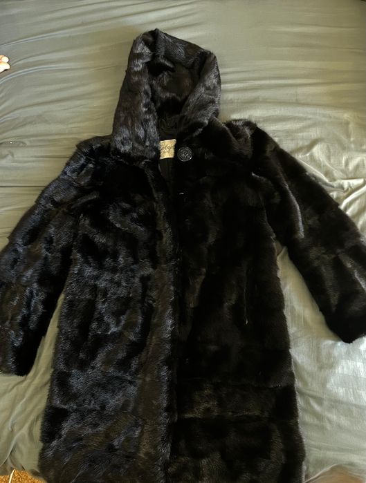 продам Норковую шубу 80к