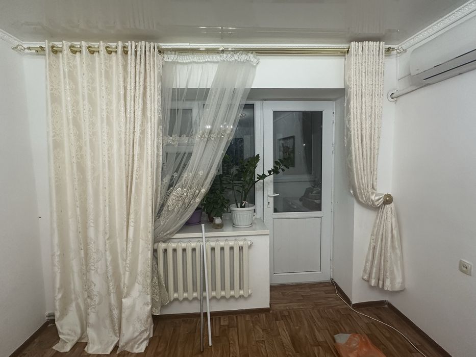 Шторы продается 3 комплекта