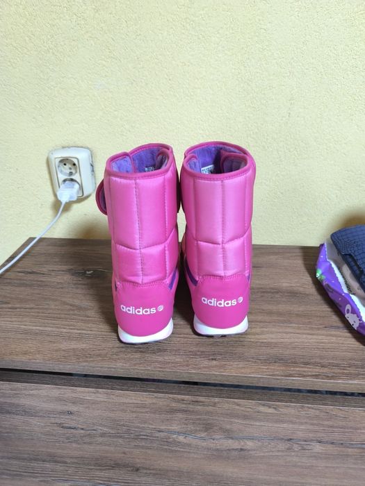 Зимни обувки Adidas