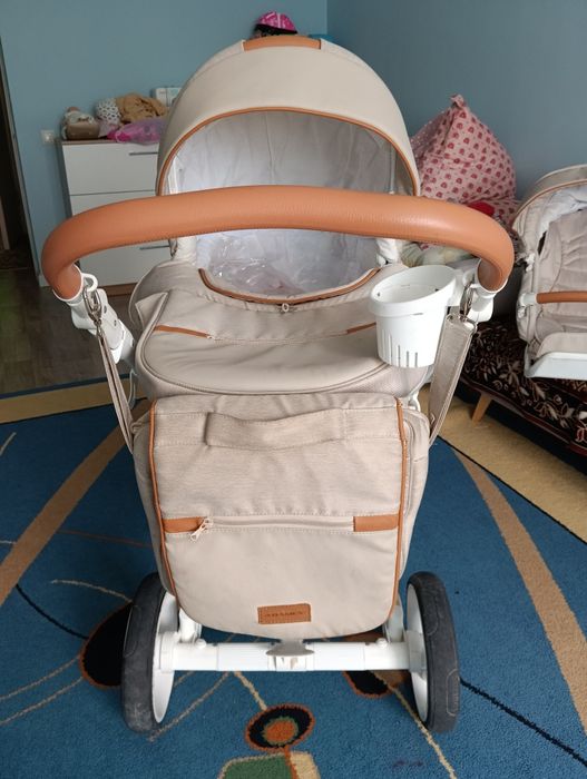 Продам коляску Adamex