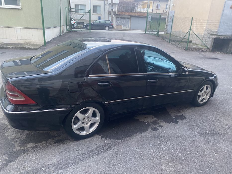 Mercedes c270cdi на части