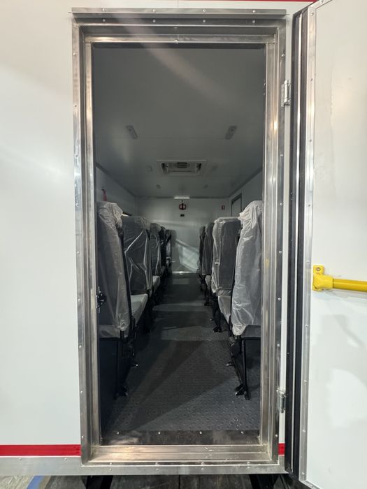 Транспортно-Бытовой фургон