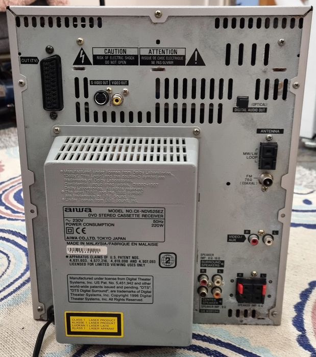 Sistem audio AIWA DVD/CD/Casetă – FUNCȚIONAL – Telecomandă inclusă