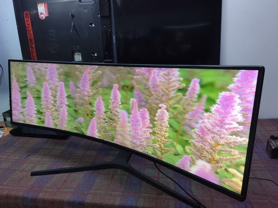 Монитор продам изогнутый 49 дюйм