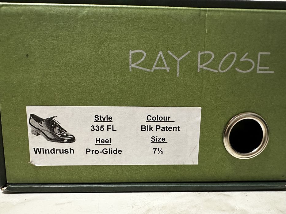 Танцевальные туфли Ray Rose