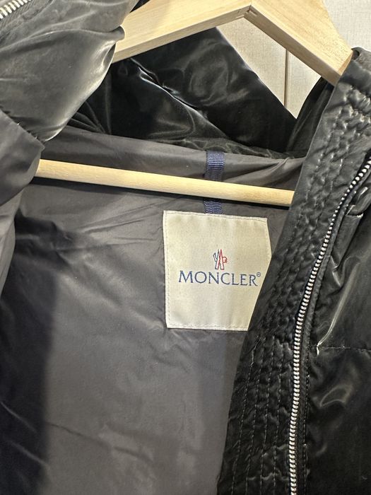 Зимно яке MONCLER
