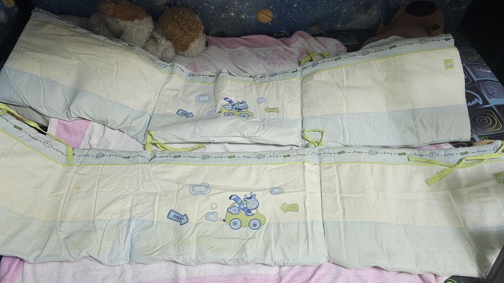 Продам детские одеяло с бортиками